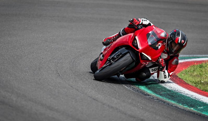 Ducati Panigale V2 lleno