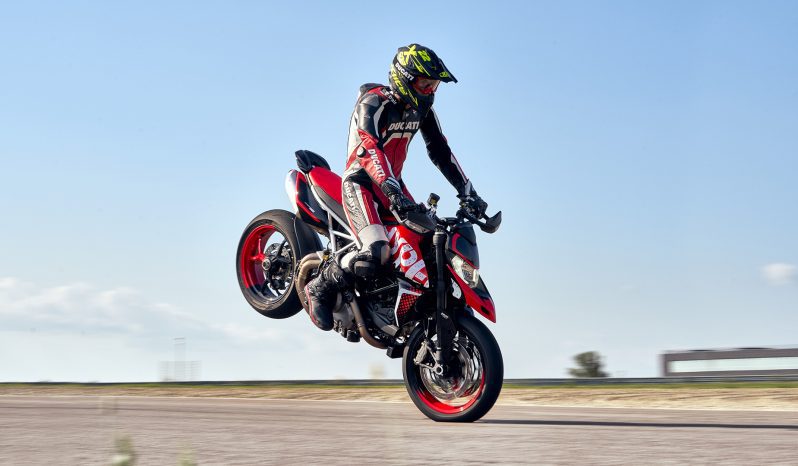 Ducati Hypermotard 950RVE lleno