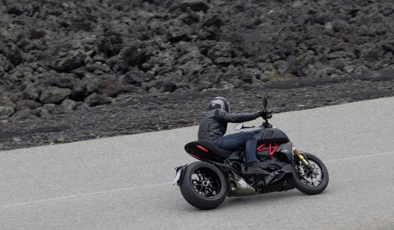 Ducati Diavel 1260 S lleno