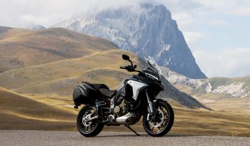 Ducati Multistrada V4S lleno