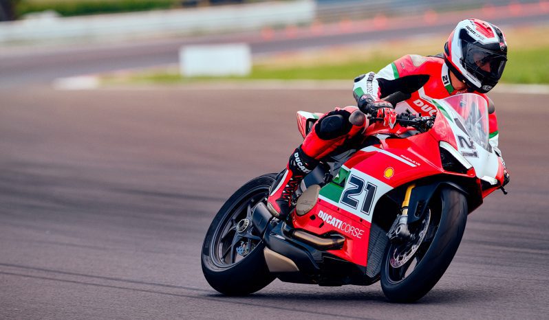 Ducati Panigale V2 Bayliss lleno