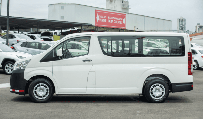 Certificado Toyota Hiace Bus 2020 | CY2932 lleno