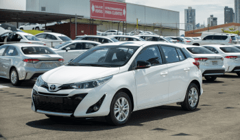 Certificado Toyota Yaris Hatchback 2020 | CZ9965 lleno