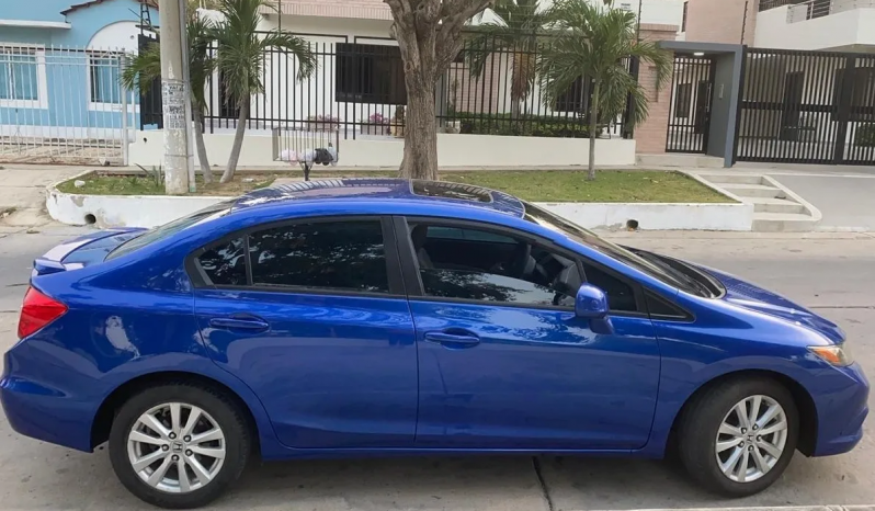 Usado HONDA Civic 2012 lleno