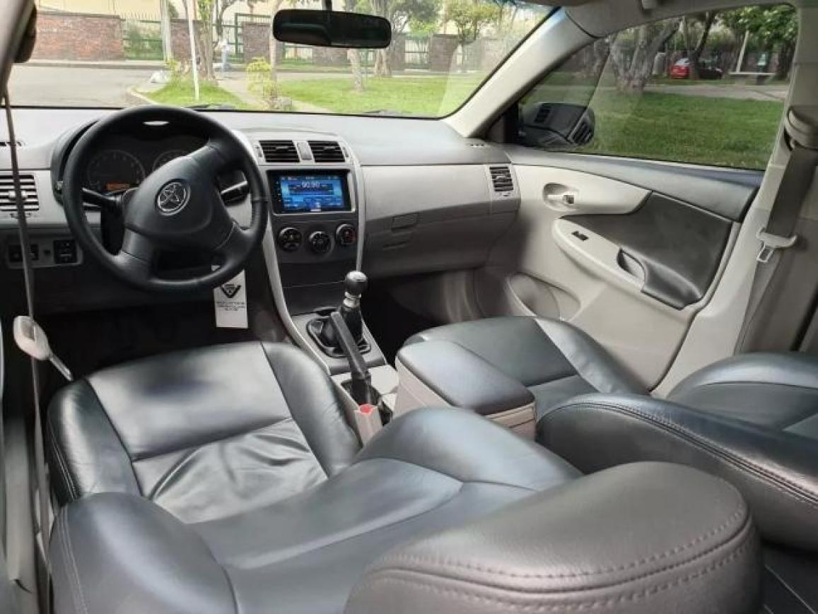 Usado Toyota COROLLA 2012